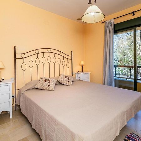 Spacious Apartment In Marbella Bagian luar foto