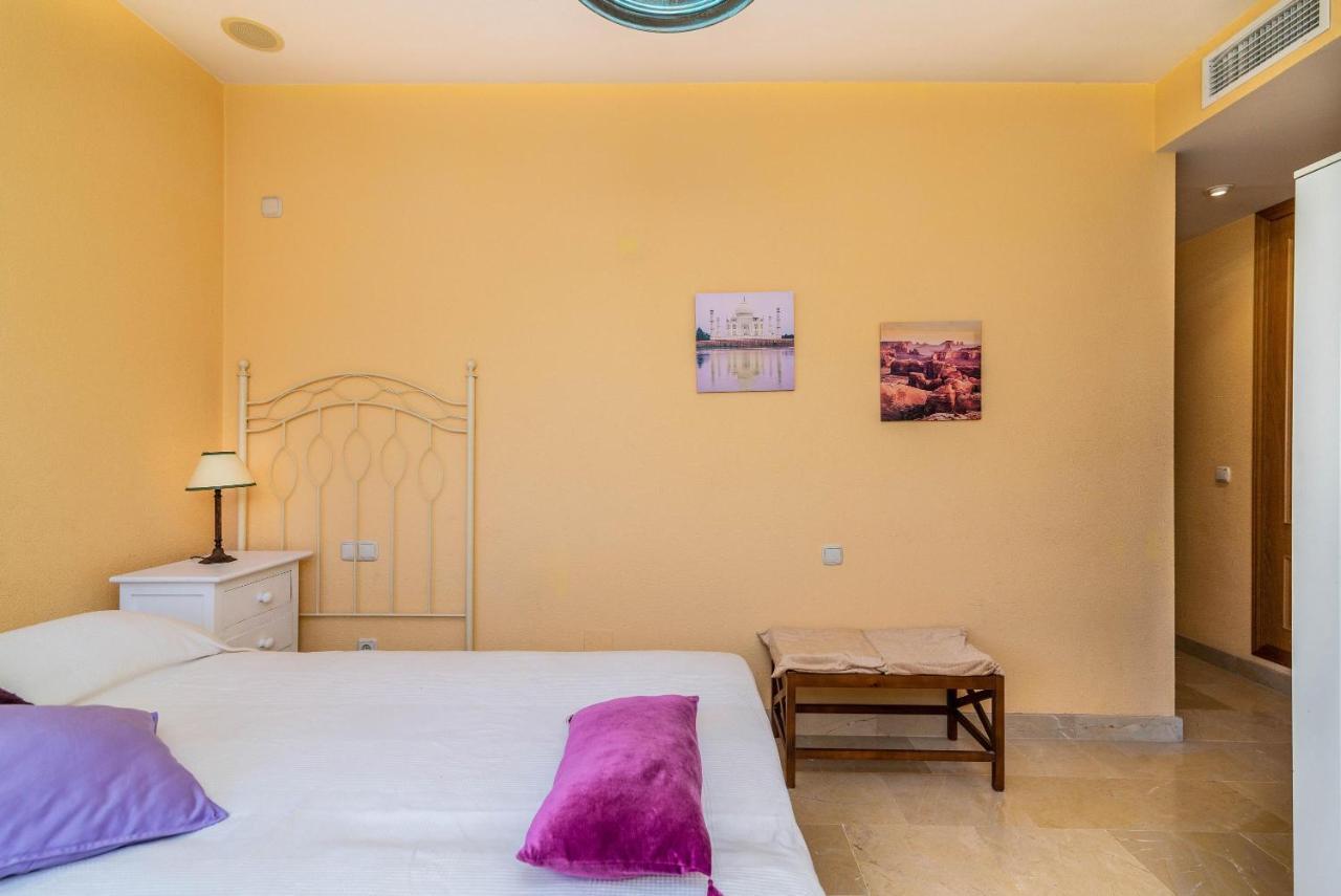 Spacious Apartment In Marbella Bagian luar foto
