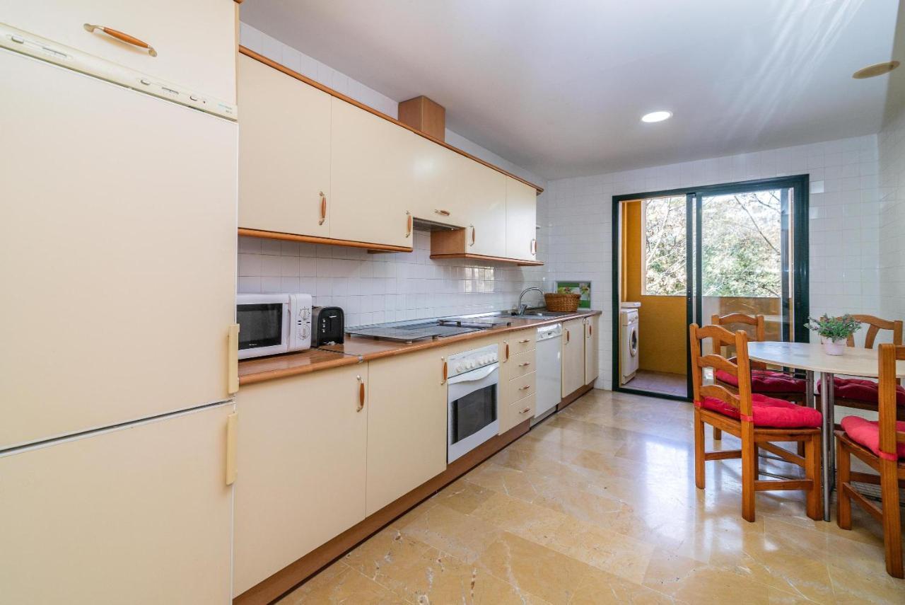 Spacious Apartment In Marbella Bagian luar foto